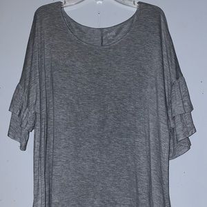 Grey top